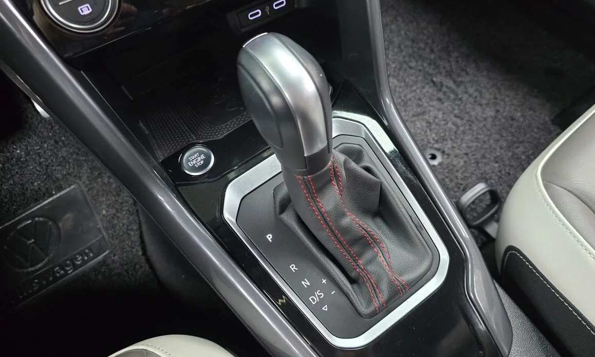 Volkswagen T-Roc 2022 из KR, фото 3
