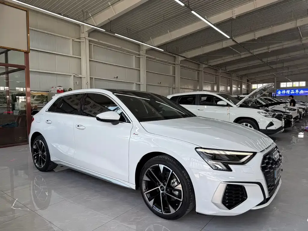 Audi A3 — фото 8