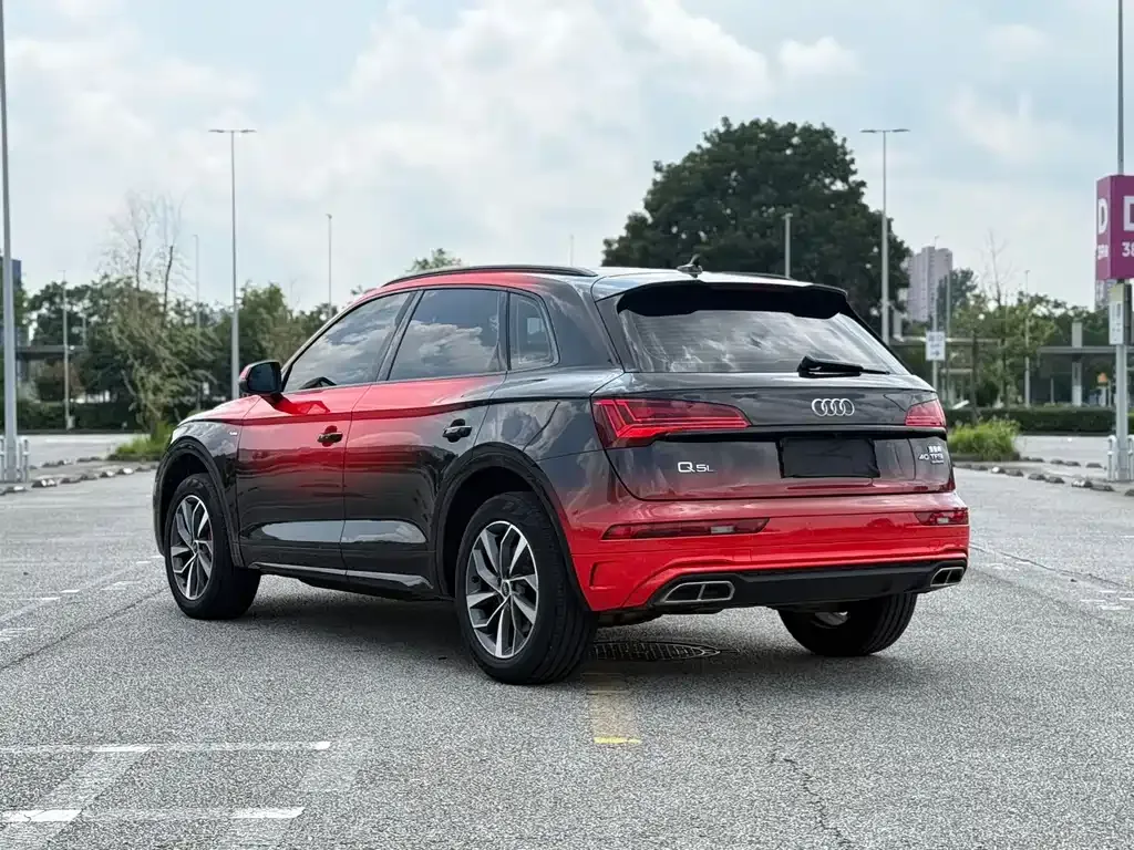Audi Q5L 2024 из CN, фото 2