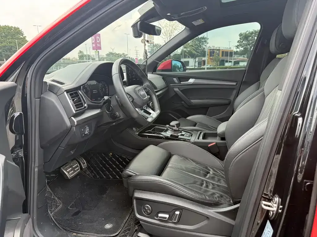 Audi Q5L 2024 из CN, фото 4