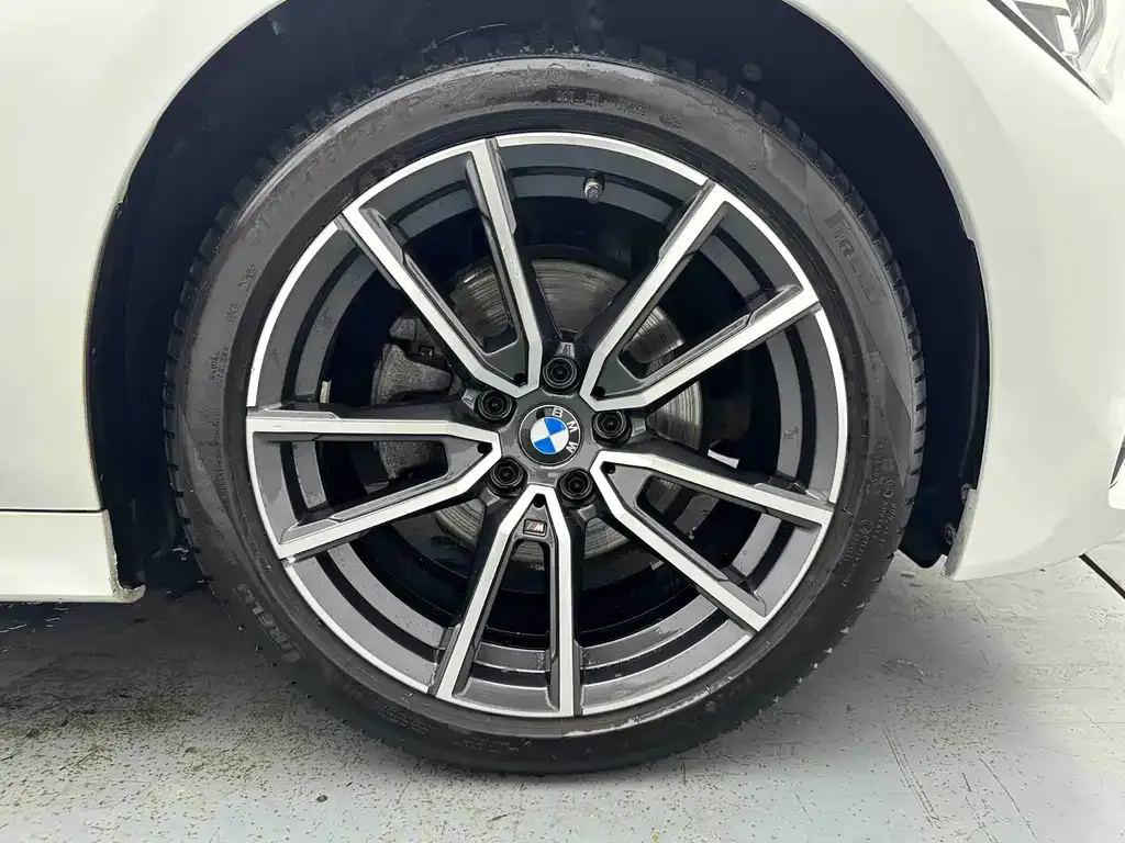 BMW 3 Series — фото 9