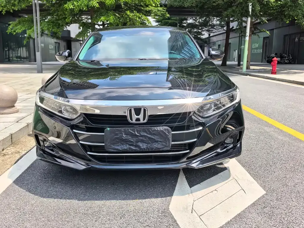 Honda Accord — фото 5