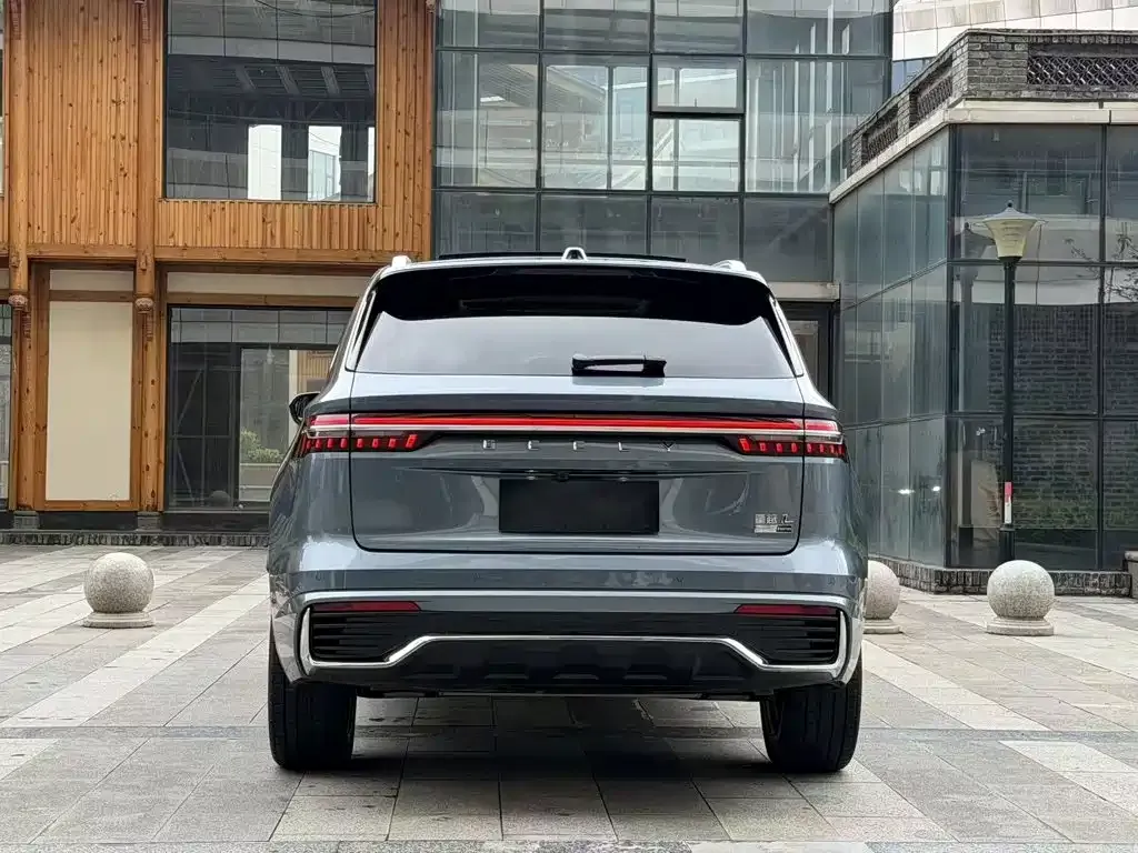 Geely Xingyue L — фото 6