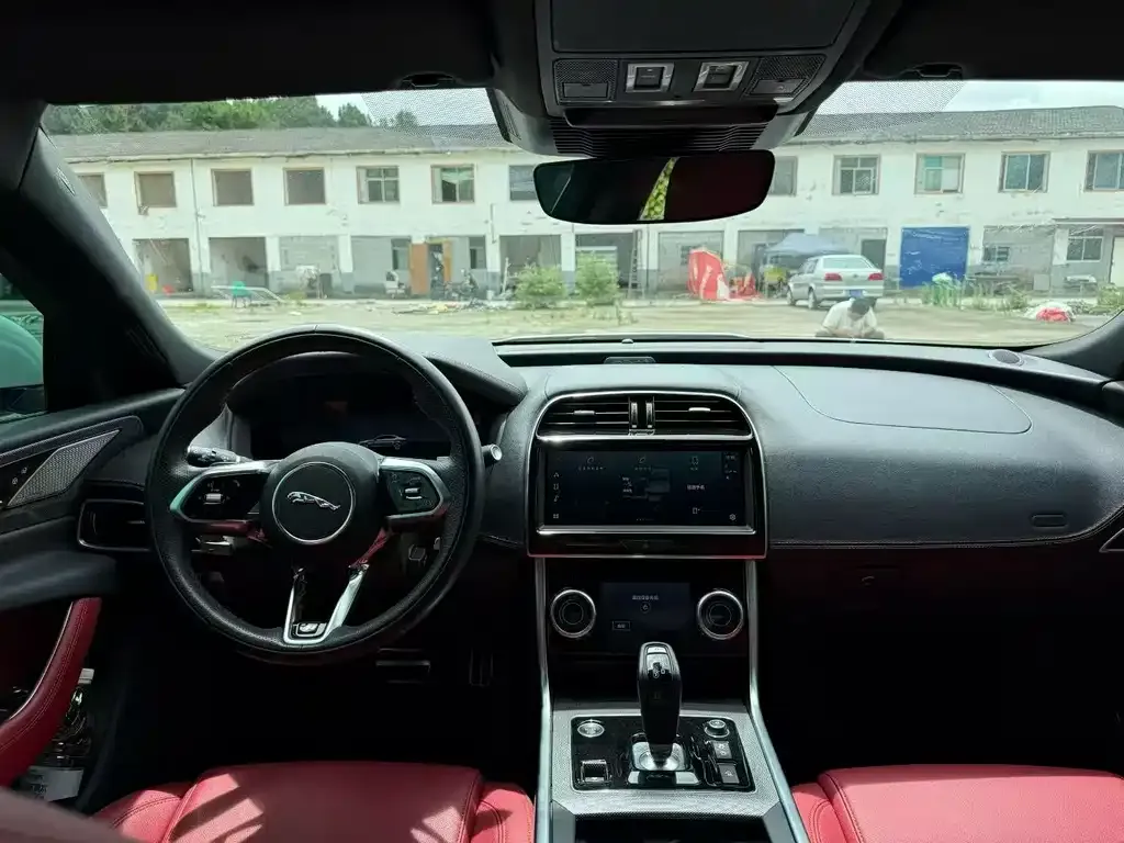Jaguar XEL 2024 из CN, фото 2