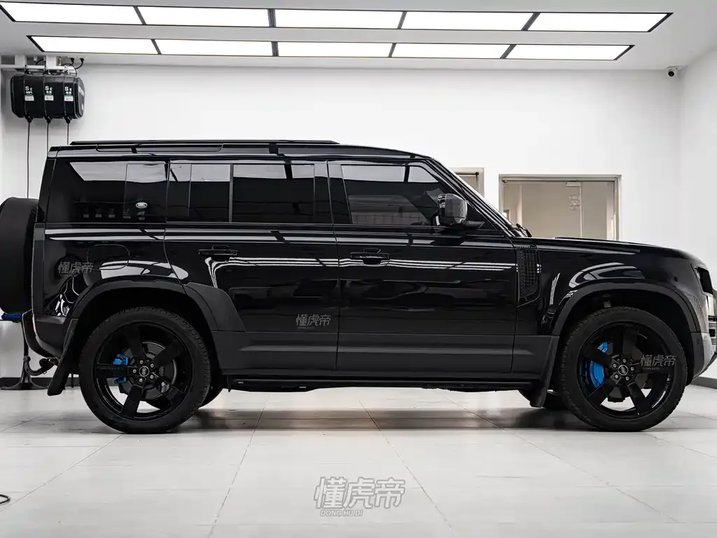 Land Rover Defender — фото 8
