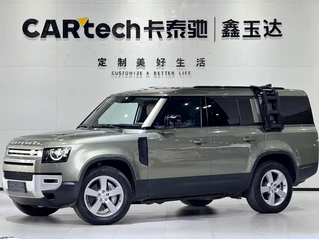Land Rover Defender — фото 1