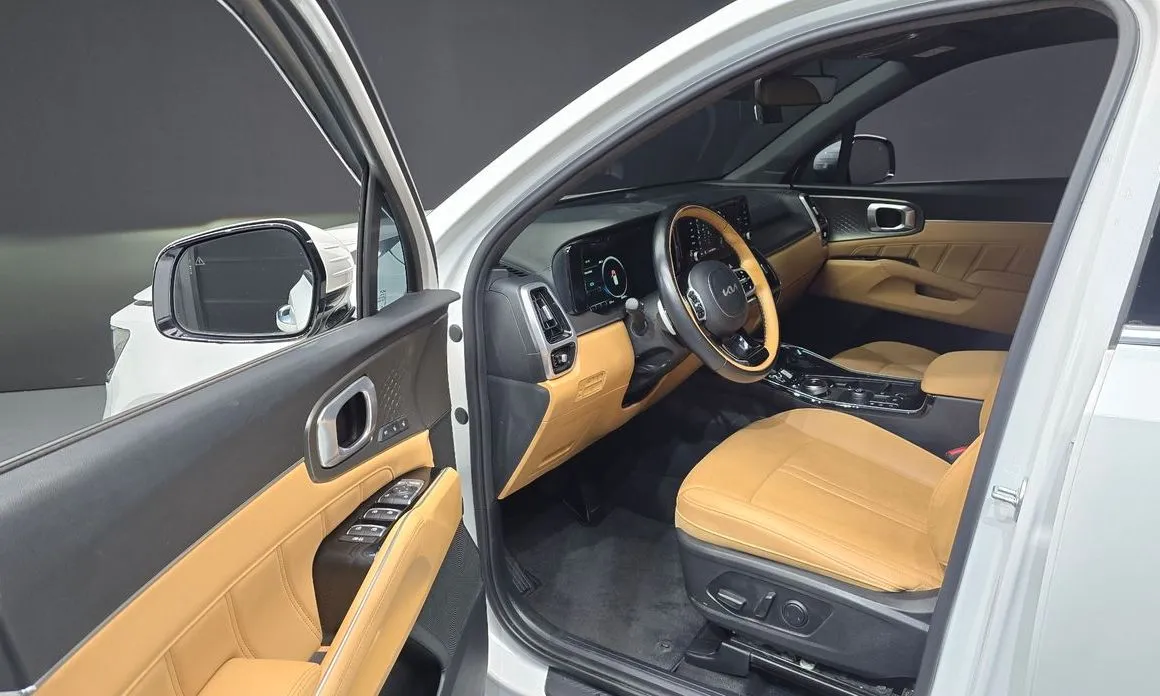 Kia Sorento — фото 9