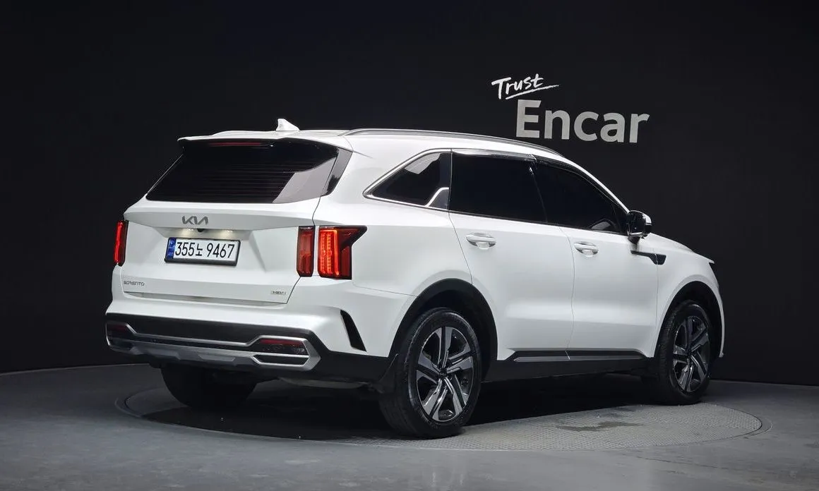 Kia Sorento — фото 5