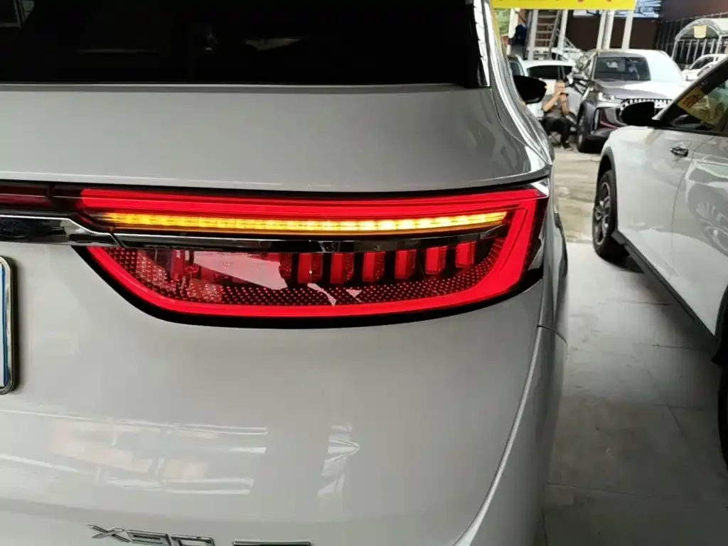 Jetour X90 PLUS 2024 из CN, фото 3