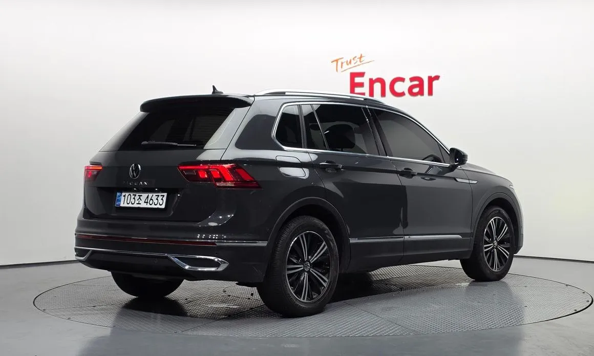 Volkswagen Tiguan — фото 2