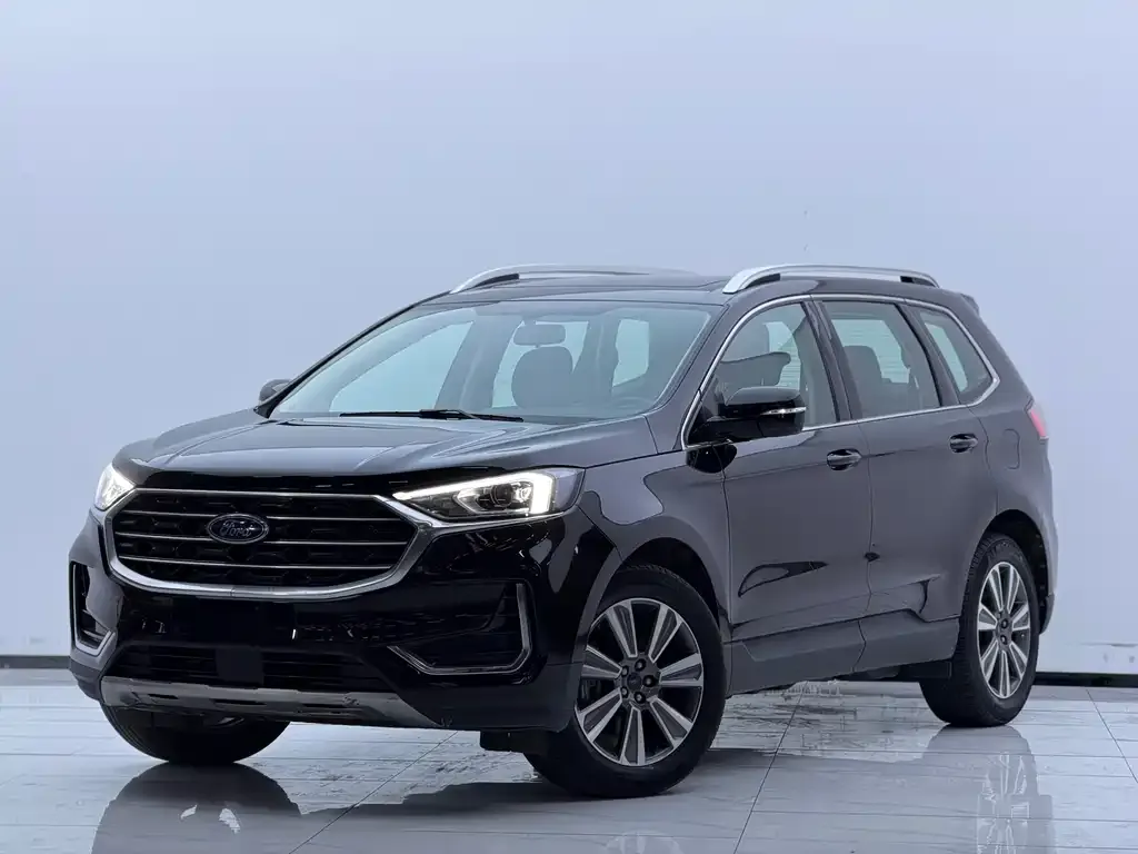 Ford Edge — фото 1