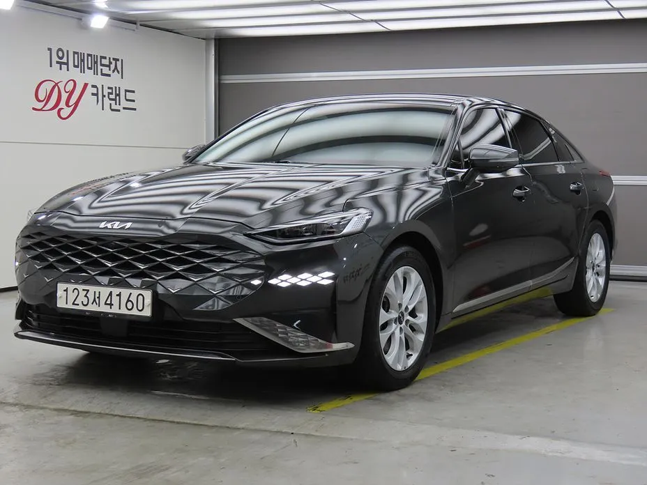 Kia K8