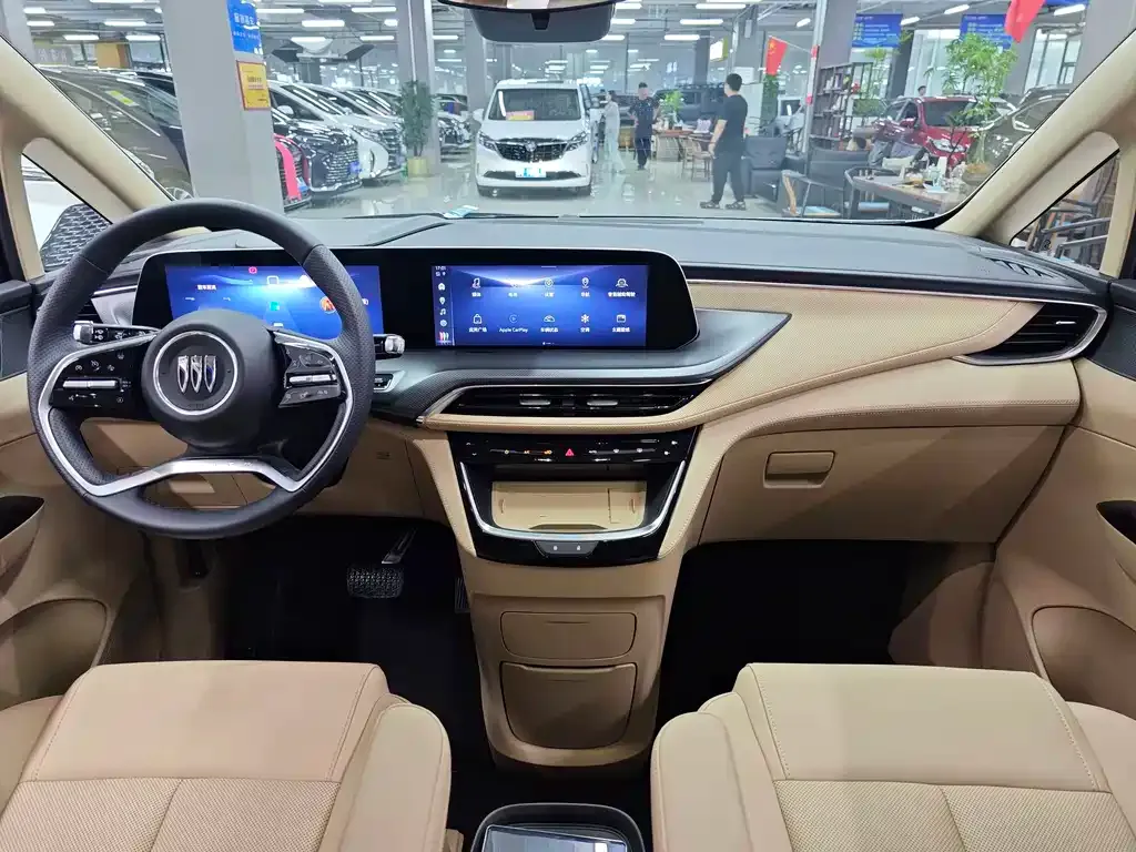 Buick GL8 Hybrid — фото 5