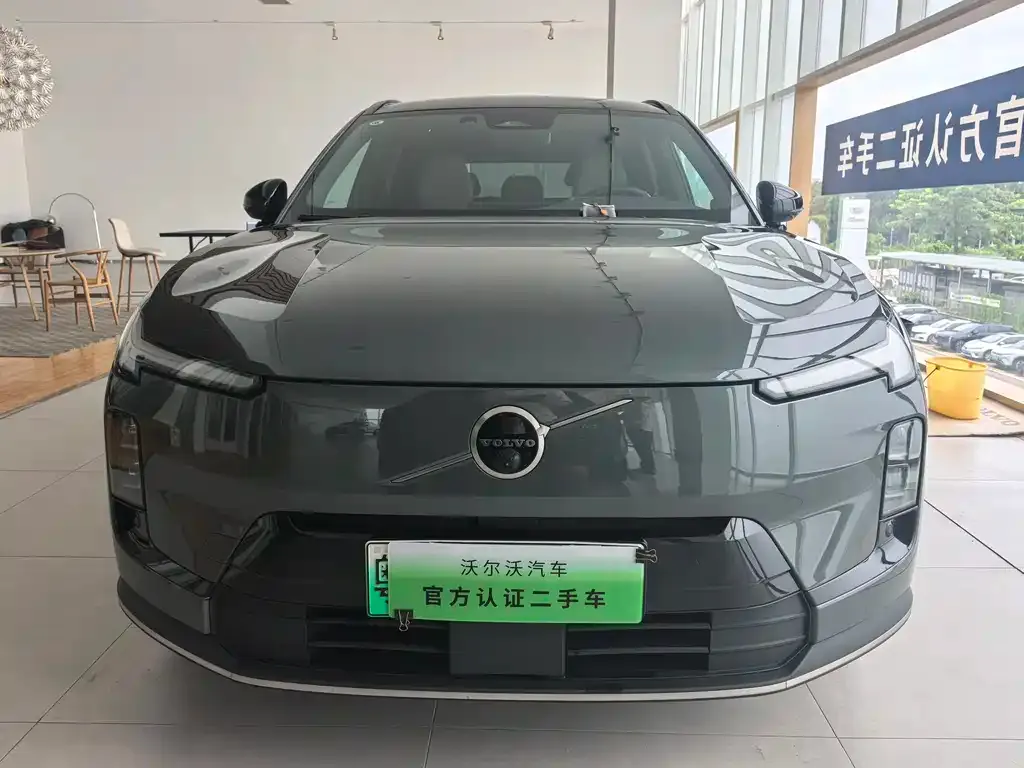Volvo XC70 Plug-in Hybrid 2025 из CN, фото 7