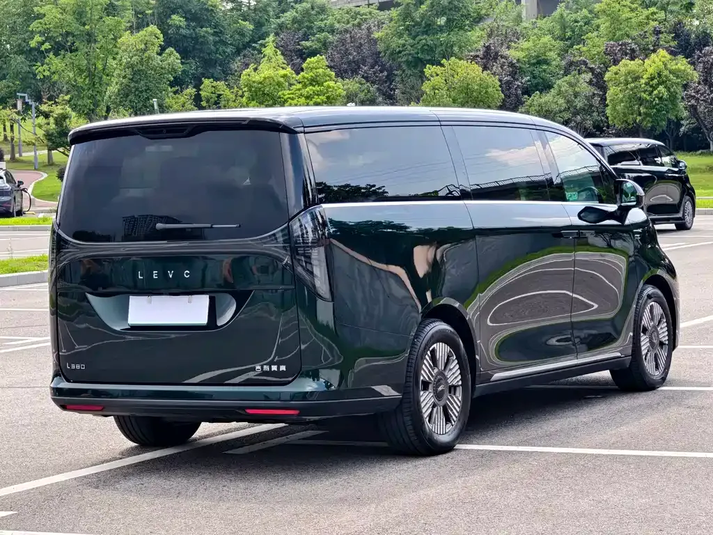 Geely Yizhen L380 2025 из CN, фото 10