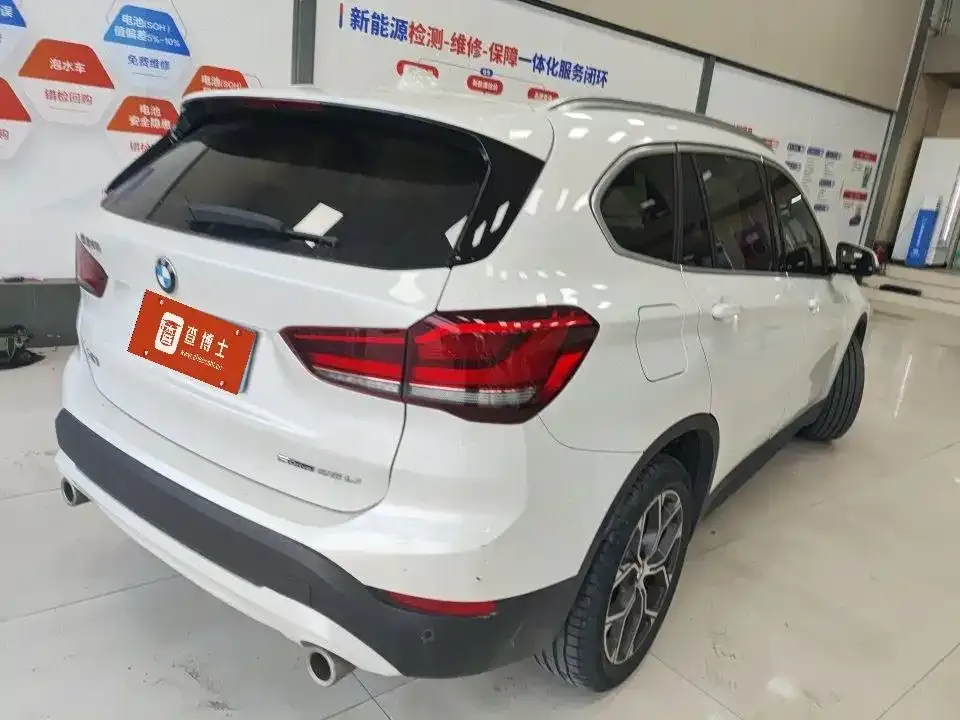 BMW X1 — фото 2
