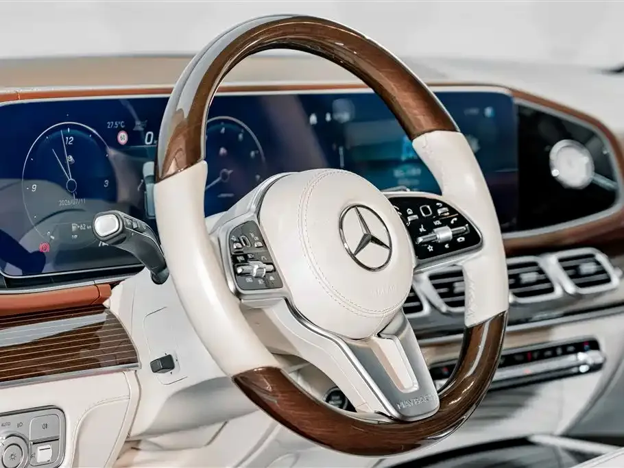 Mercedes-Benz GLS — фото 7