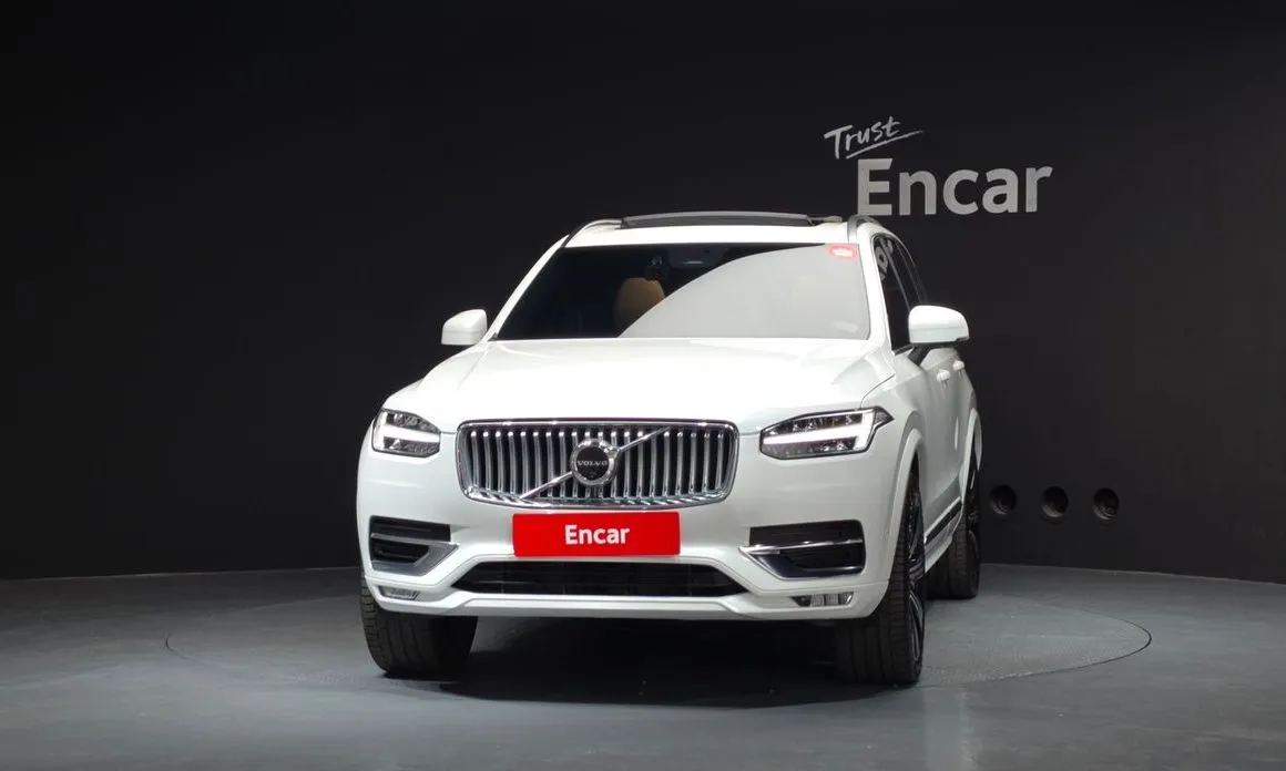 Volvo XC90 2025 из KR, фото 2