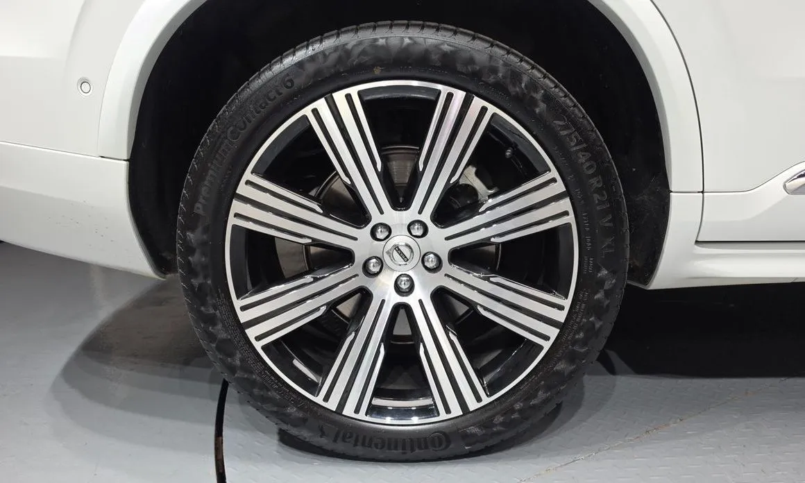 Volvo XC90 2025 из KR, фото 8