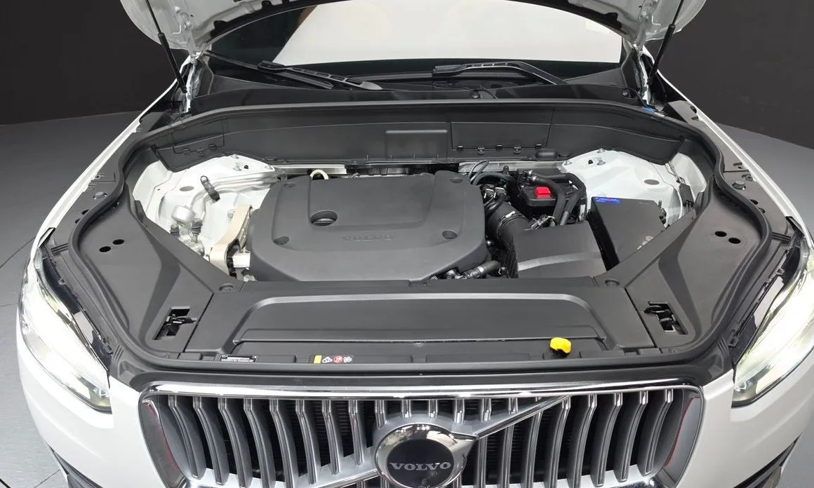 Volvo XC90 2025 из KR, фото 9