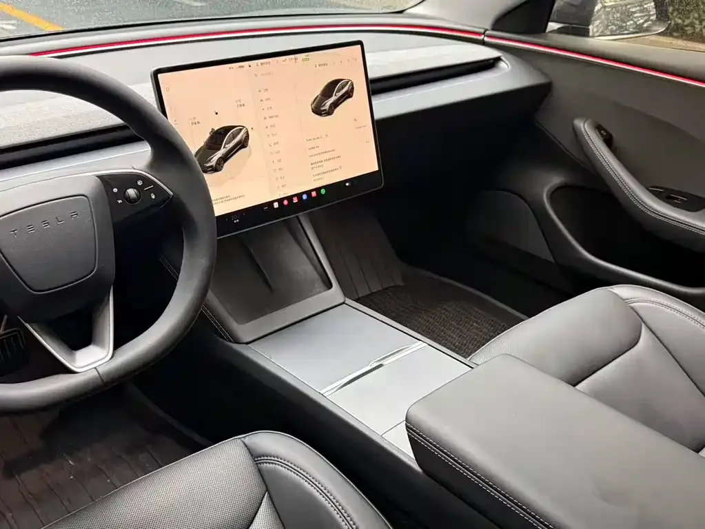 Tesla Model 3 — фото 6