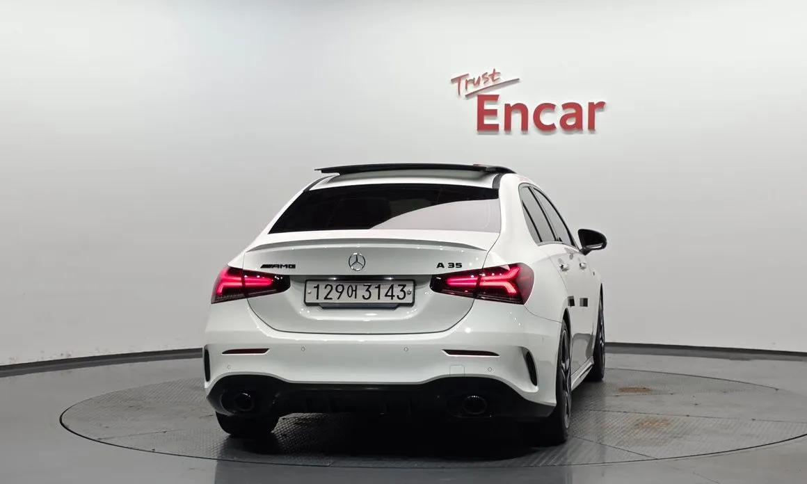 Mercedes-Benz A-Class 2023 из KR, фото 2