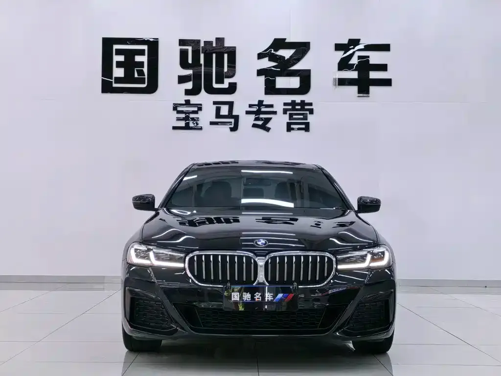 BMW 5 Series — фото 4