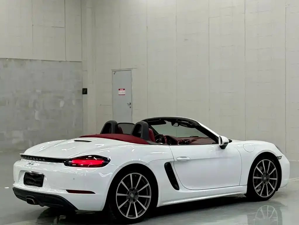 Porsche 718 2022 из CN, фото 4