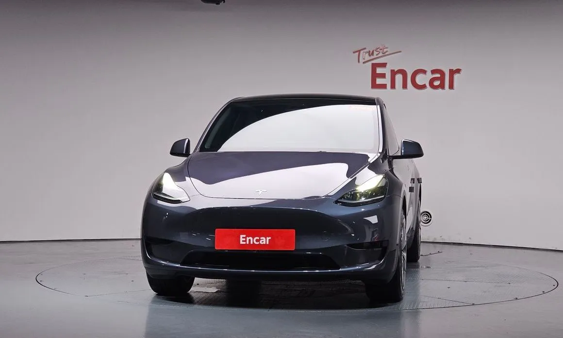Tesla Model Y — фото 7