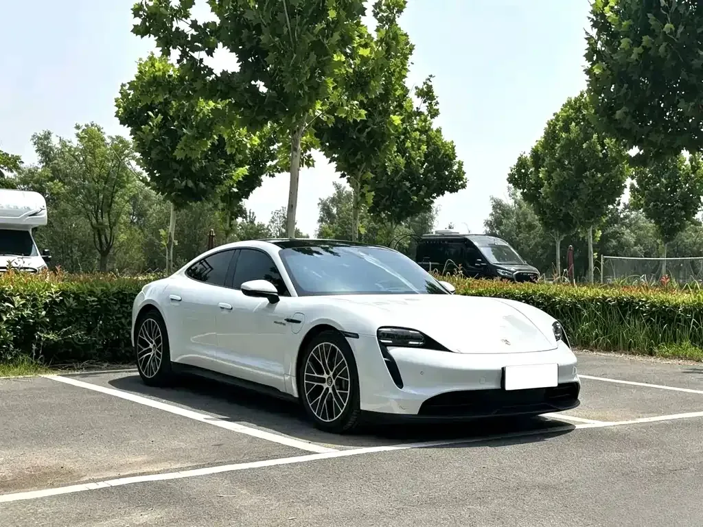 Porsche Taycan 2021 из CN, фото 5