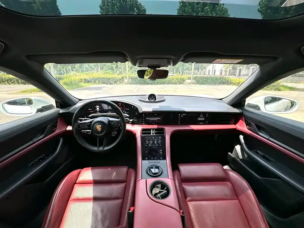 Porsche Taycan 2021 из CN, фото 3