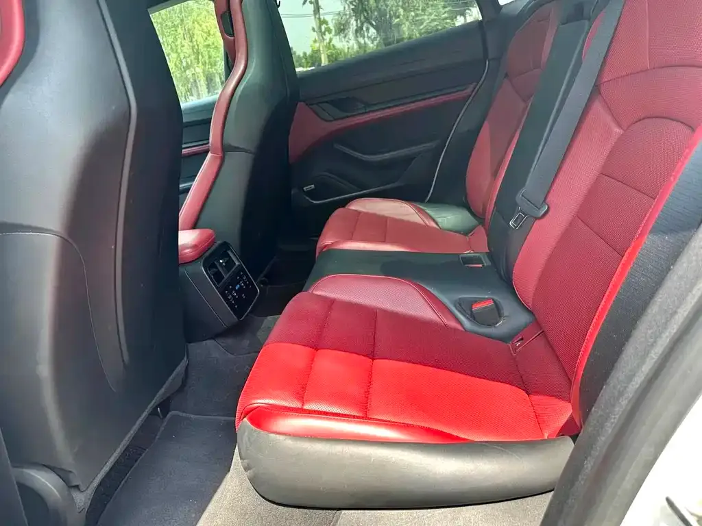 Porsche Taycan 2021 из CN, фото 6