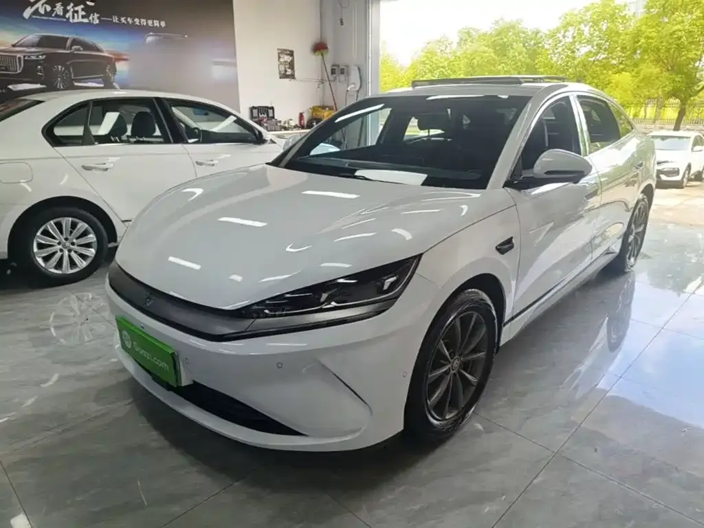BYD Qin L — фото 1