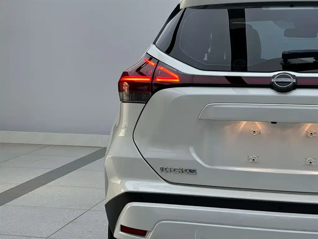 Nissan Kicks — фото 2
