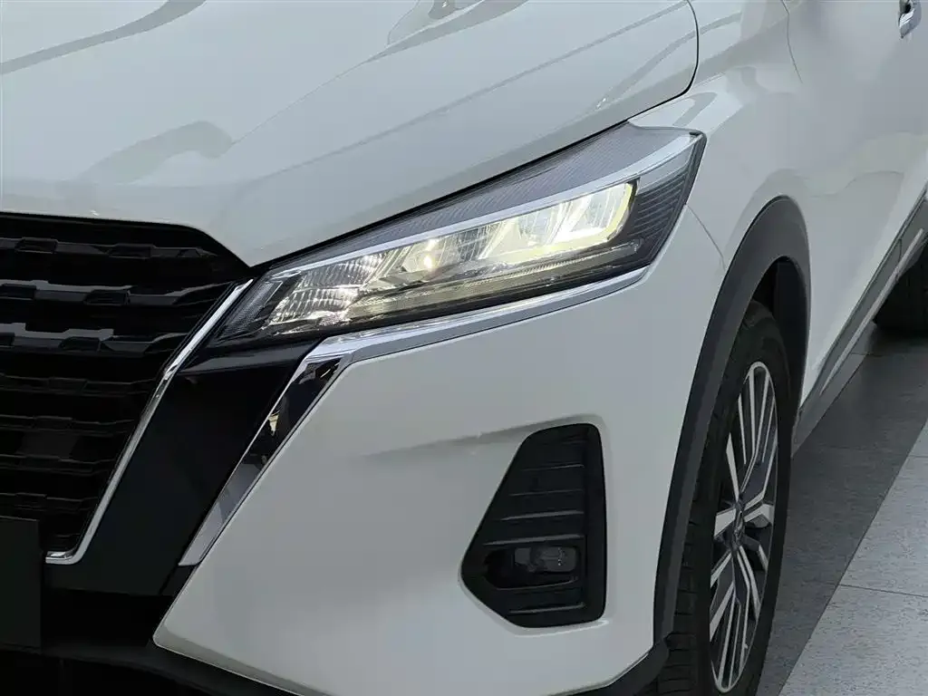 Nissan Kicks — фото 7
