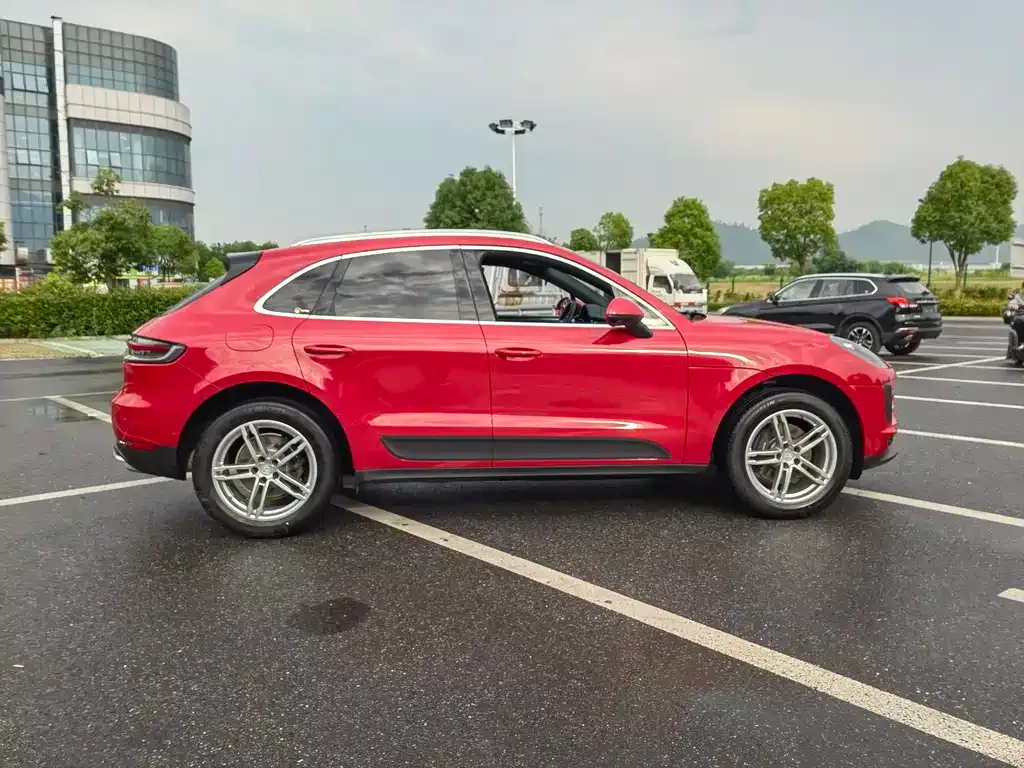 Porsche Macan 2022 из CN, фото 5