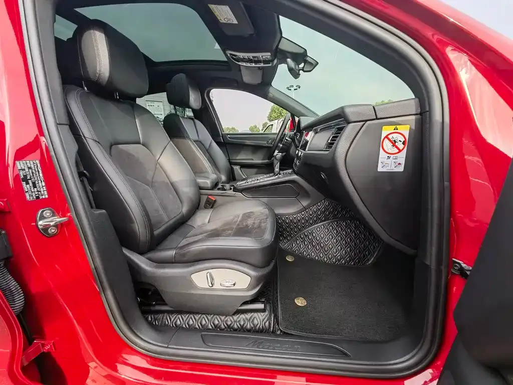 Porsche Macan 2022 из CN, фото 3