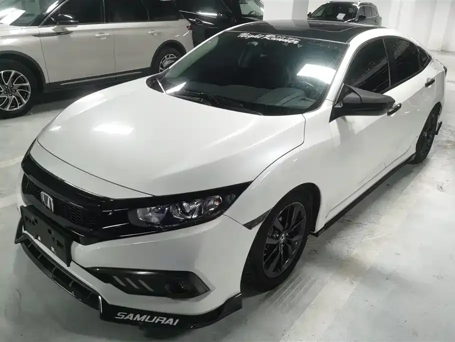 Honda Civic — фото 1