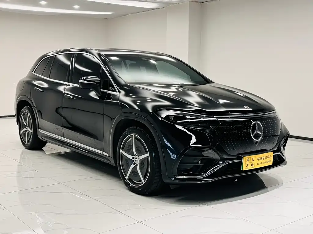 Mercedes-Benz EQS SUV — фото 5