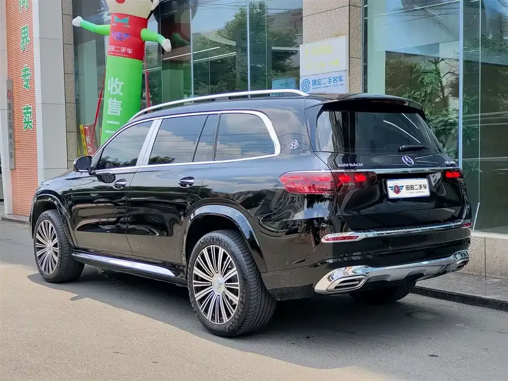 Mercedes-Benz GLS — фото 6