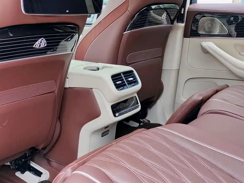 Mercedes-Benz GLS — фото 2