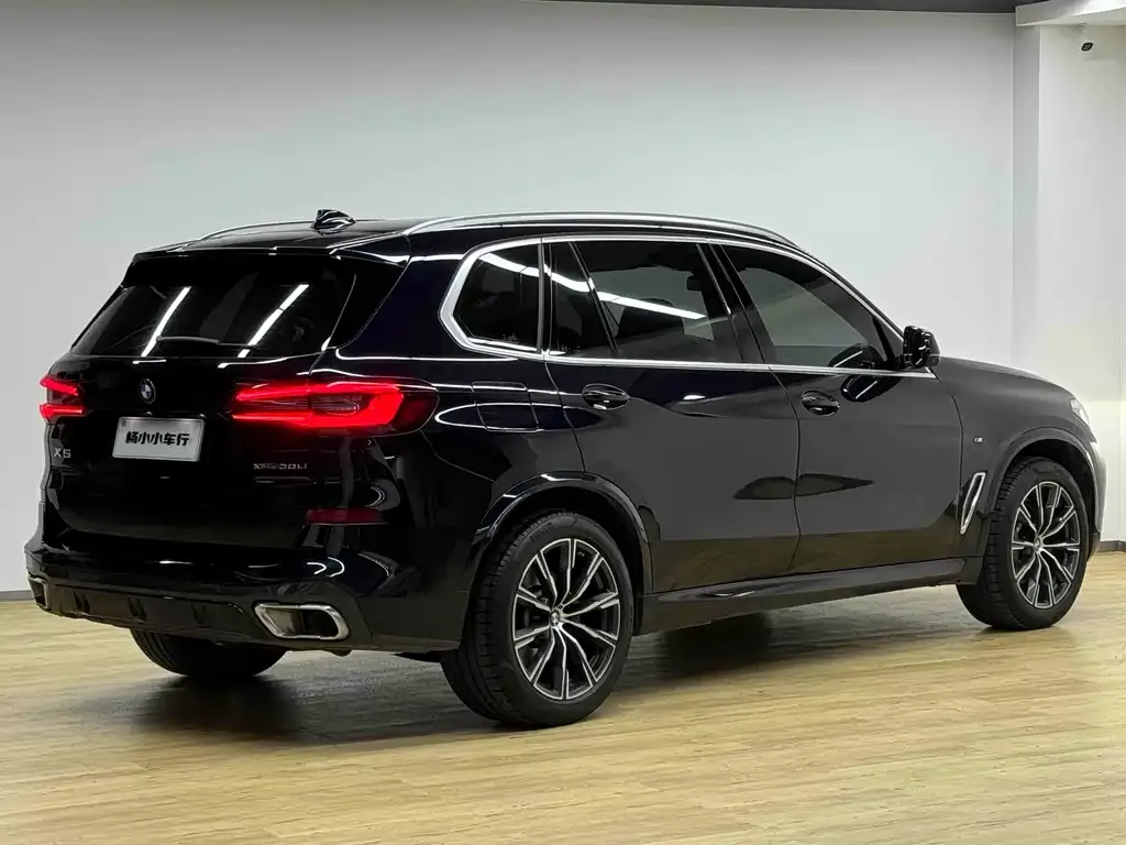 BMW X5 — фото 5
