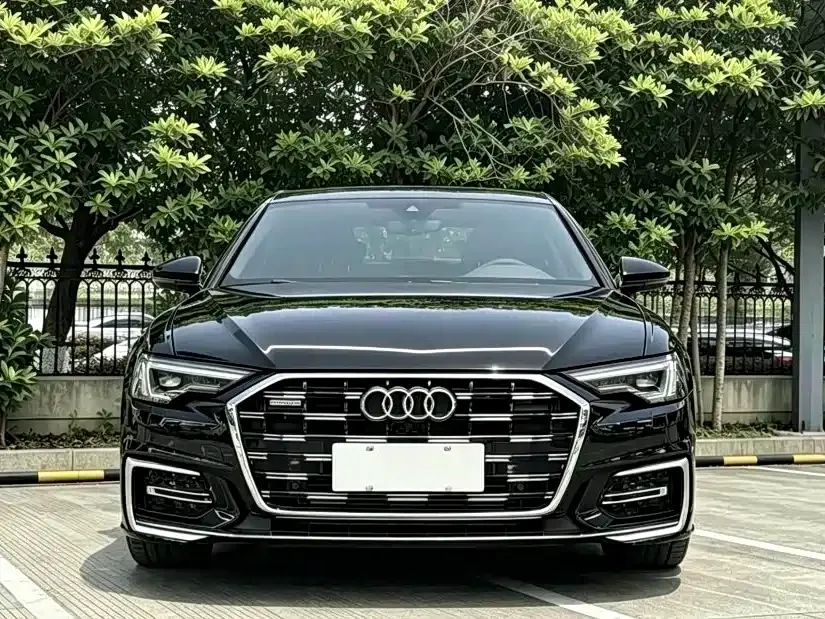 Audi A6L 2022 из CN, фото 4
