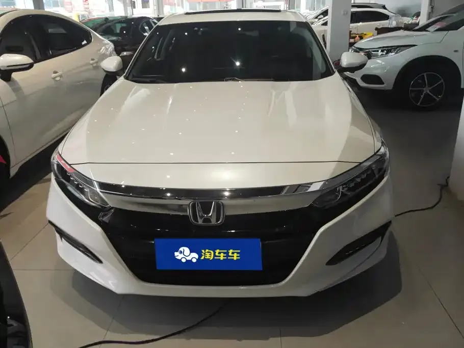 Honda Accord — фото 5