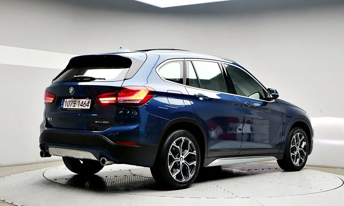 BMW X1 — фото 8