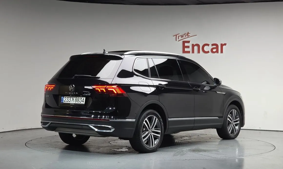 Volkswagen Tiguan — фото 2