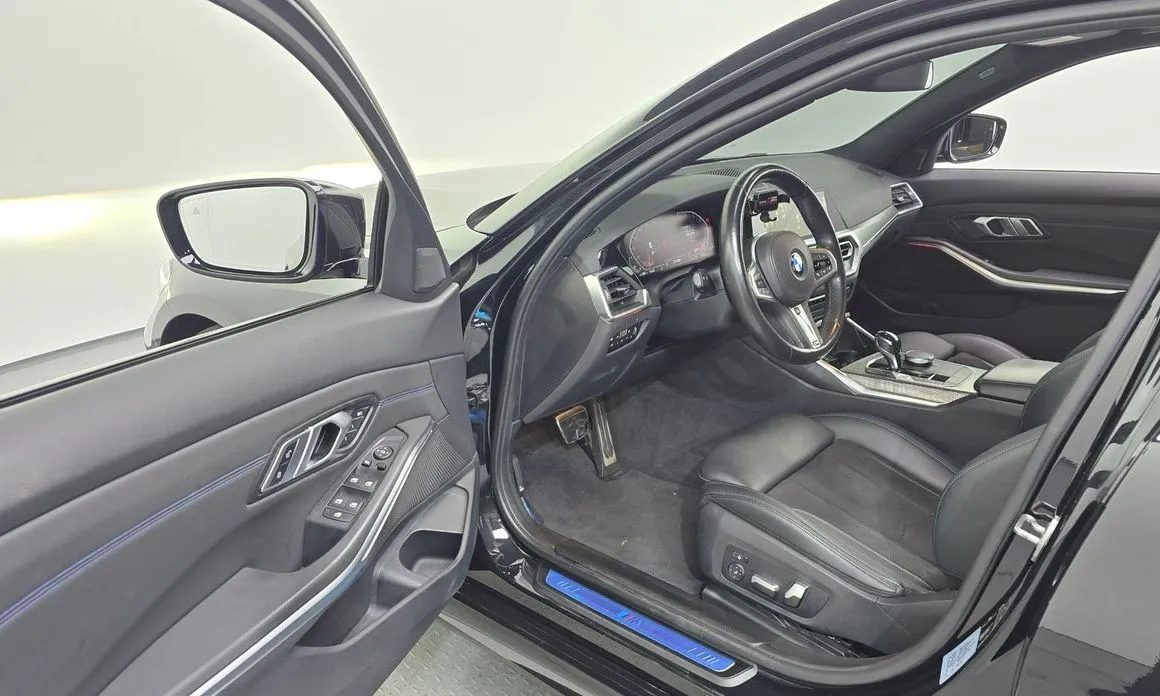 BMW 3-Series 2021 из KR, фото 8