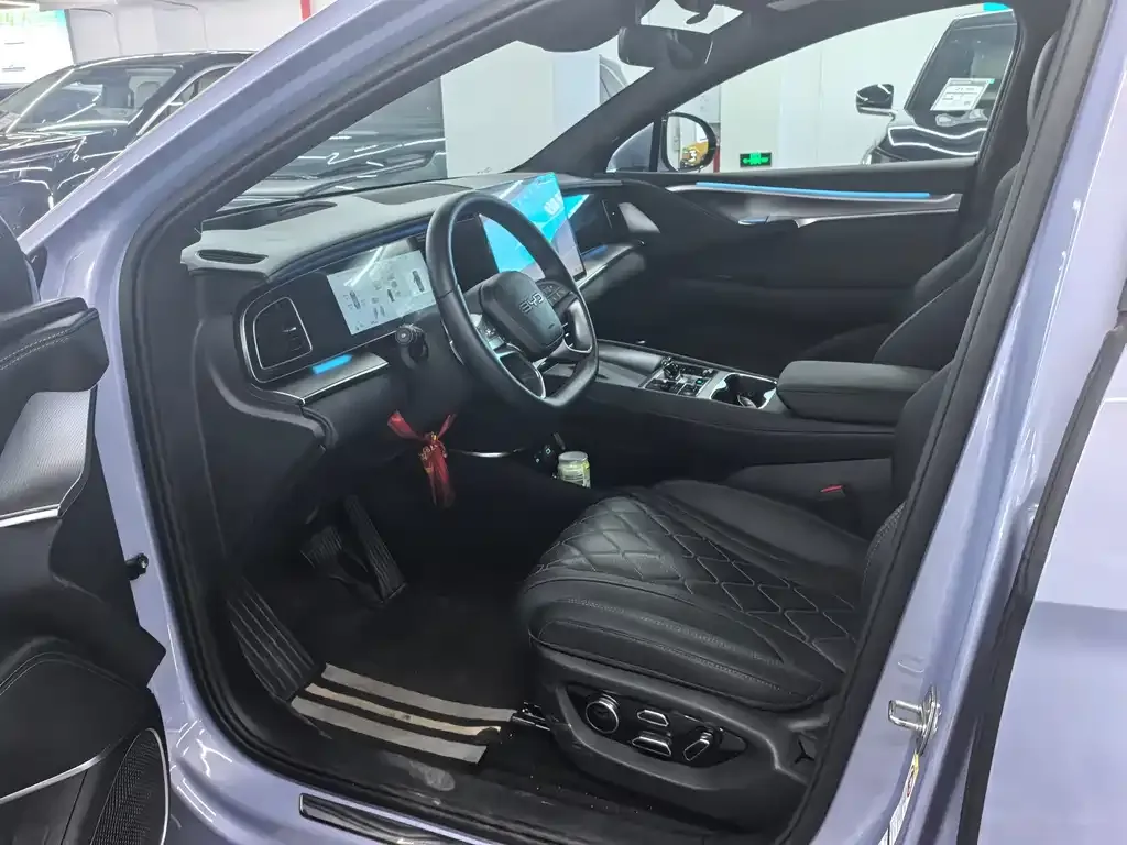 BYD Seal 07 EV — фото 10