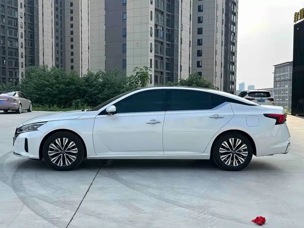 Nissan Teana — фото 4