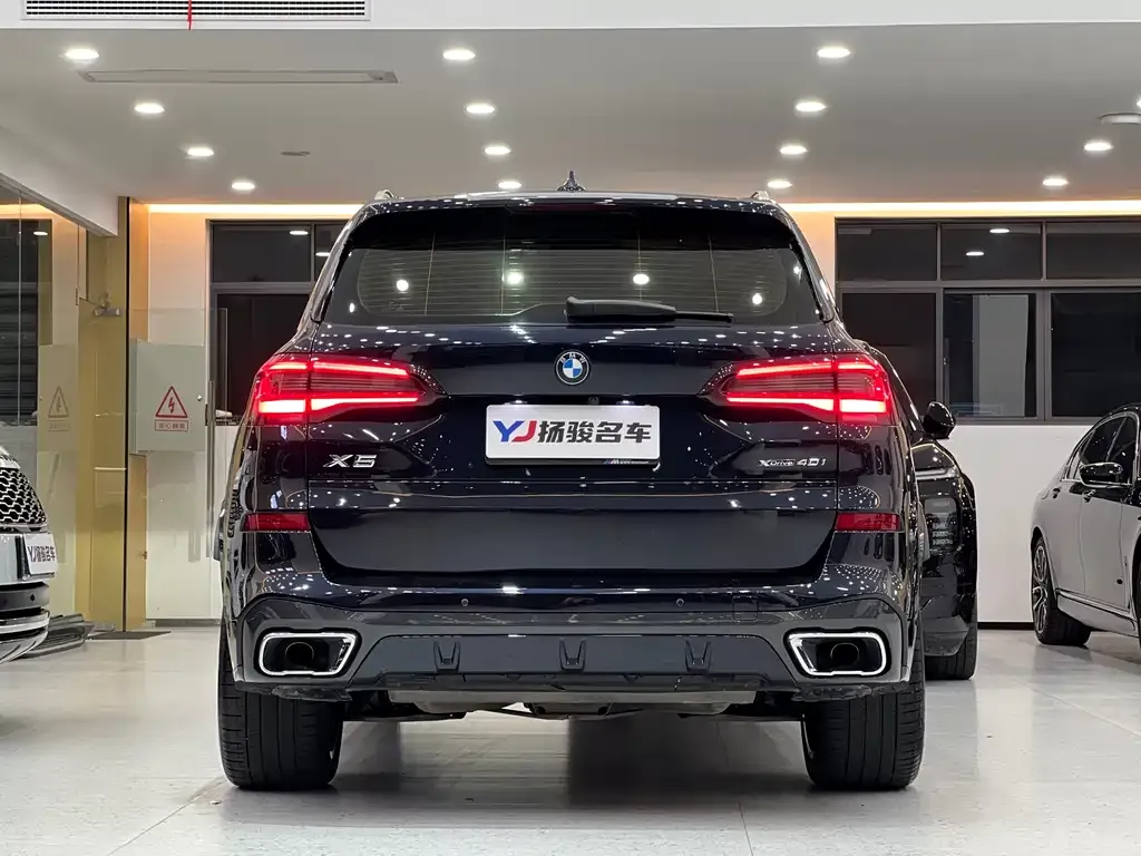BMW X5 (Import) — фото 8